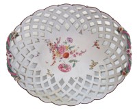 Lot 83 - Derby basket circa 1760, with pierced sides