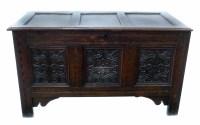 Lot 546 - 17th century jointed coffer