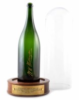 Lot 71 - A commemorative Jeroboam for the Queens Golden