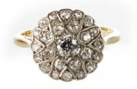 Lot 316 - Art Deco diamond round cluster ring