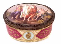 Lot 99 - Vienna type lidded oval box