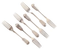 Lot 18 - 12 piece plain polished silver cutlery set with stag head crest