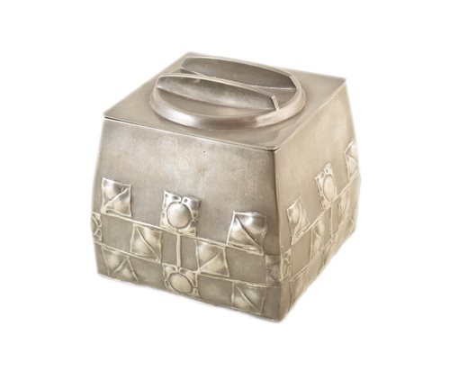Lot 101 - An Archibald Knox For Liberty Tudric pewter biscuit barrel