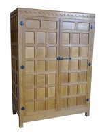 Lot 449 - Mouseman wardrobe