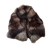 Lot 16 - A fine quality Arctic fox fur coat