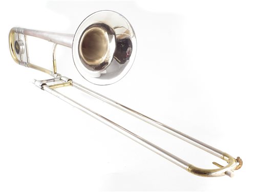 138 - King 2B Silverstone trombone with case