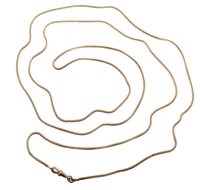 Lot 371 - 9ct yellow gold muff chain