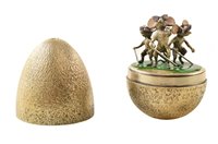 Lot 117 - Stuart Devlin Surprise silver-gilt egg