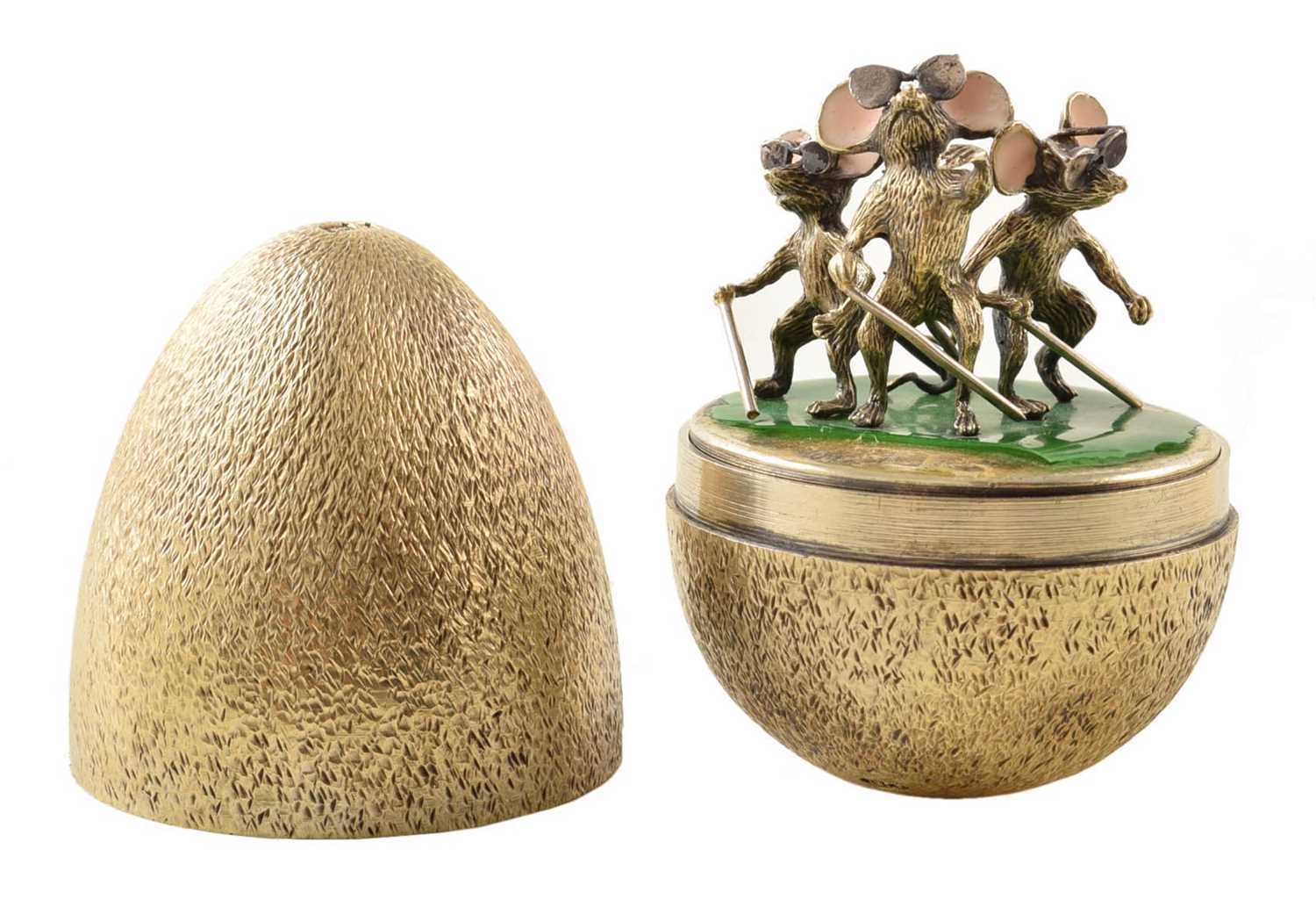 Lot 117 - Stuart Devlin Surprise silver-gilt egg